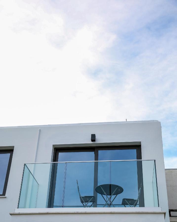 Sea Side Appartment In Kato Paphos ภายนอก รูปภาพ