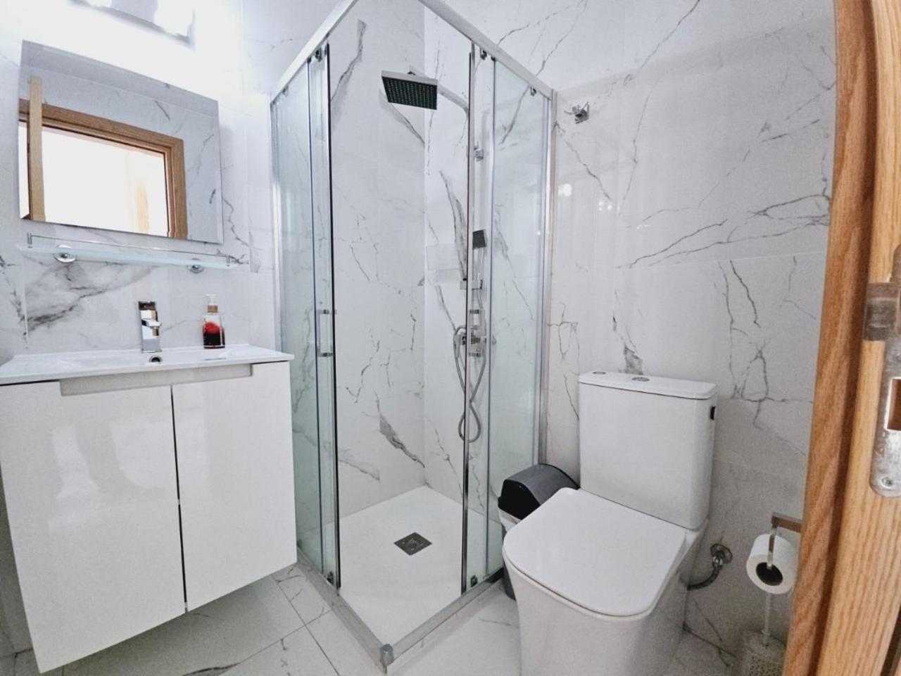 Sea Side Appartment In Kato Paphos ภายนอก รูปภาพ